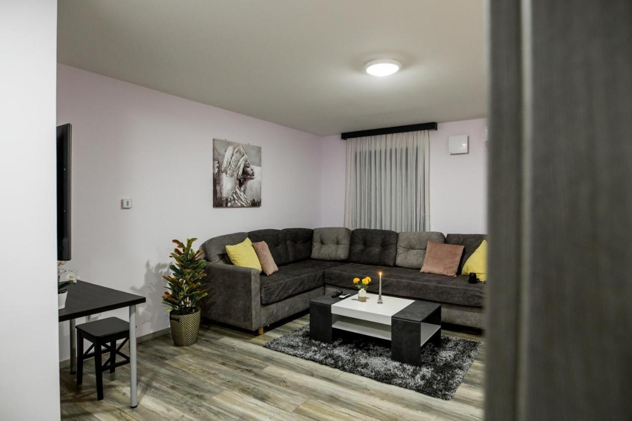 Apartments Dora Sveti Martin Na Muri Exterior photo