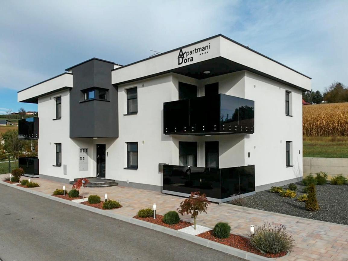 Apartments Dora Sveti Martin Na Muri Exterior photo